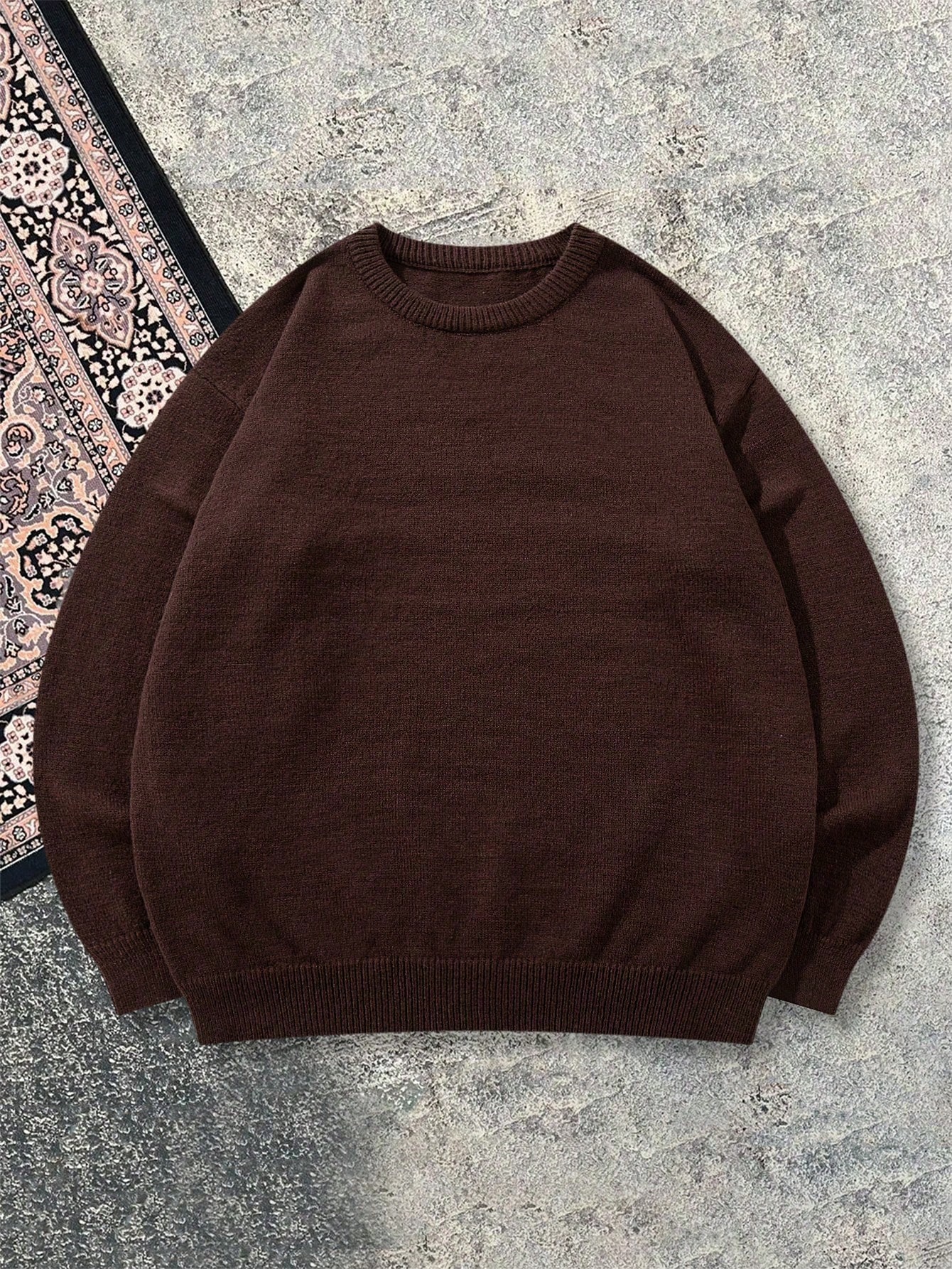 Pull-over à col rond en tricot de couleur unie, décontracté, ample et minimaliste, de — vue 3