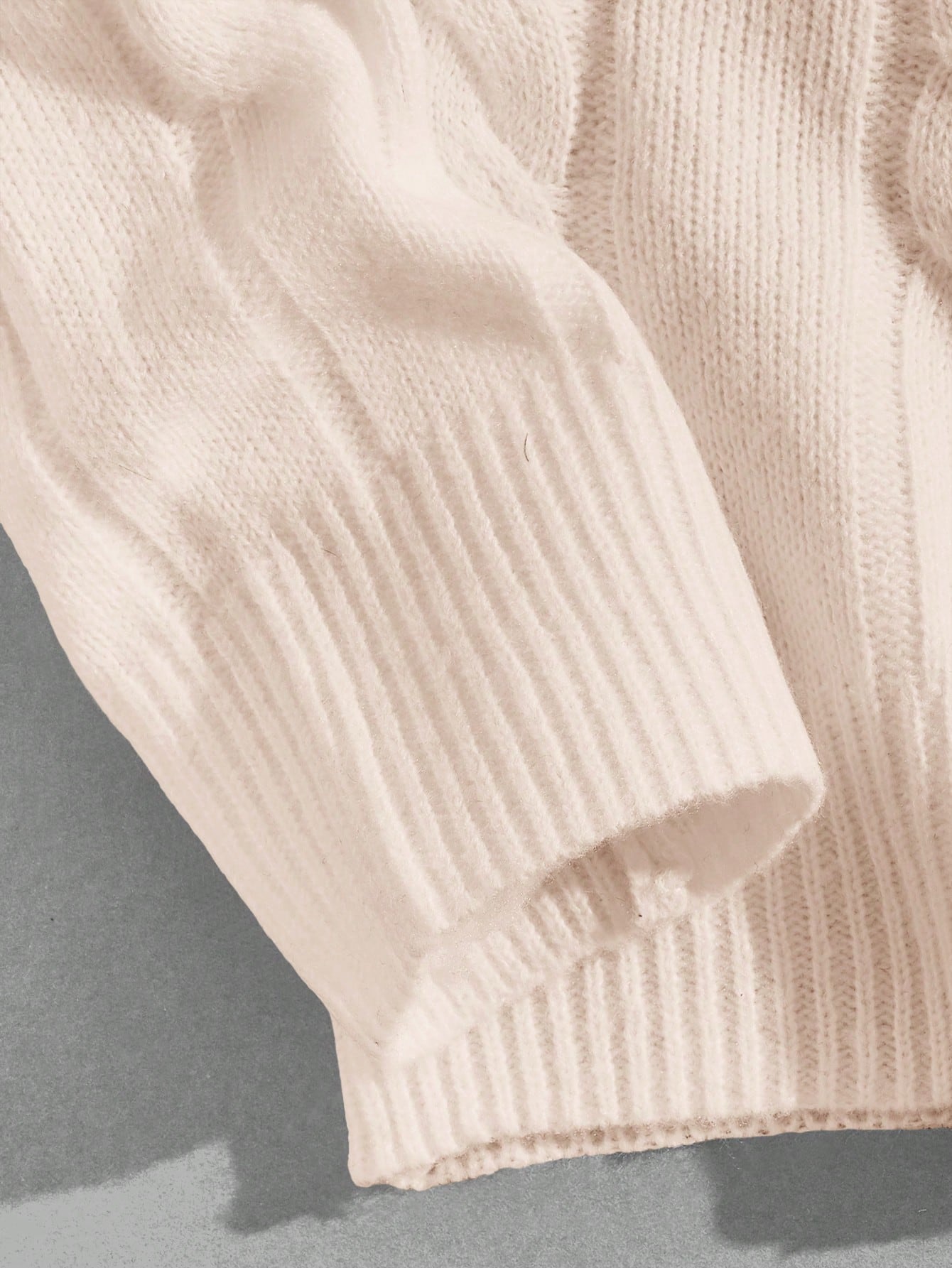 Manfinity BRENVOR Pull homme col rond épaules tombantes tricot torsadé couleur unie, — vue 12