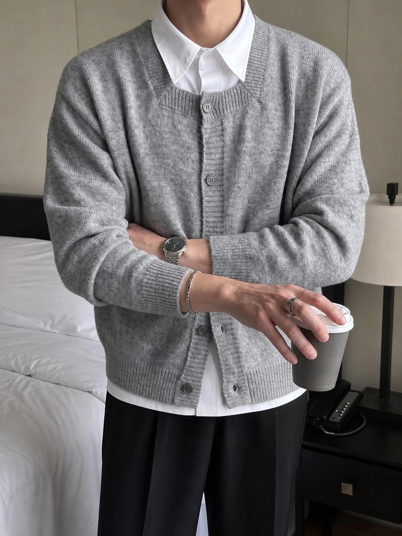 Claim Dot Cardigan décontracté polyvalent de couleur unie pour hommes, style Old Money, — vue 8