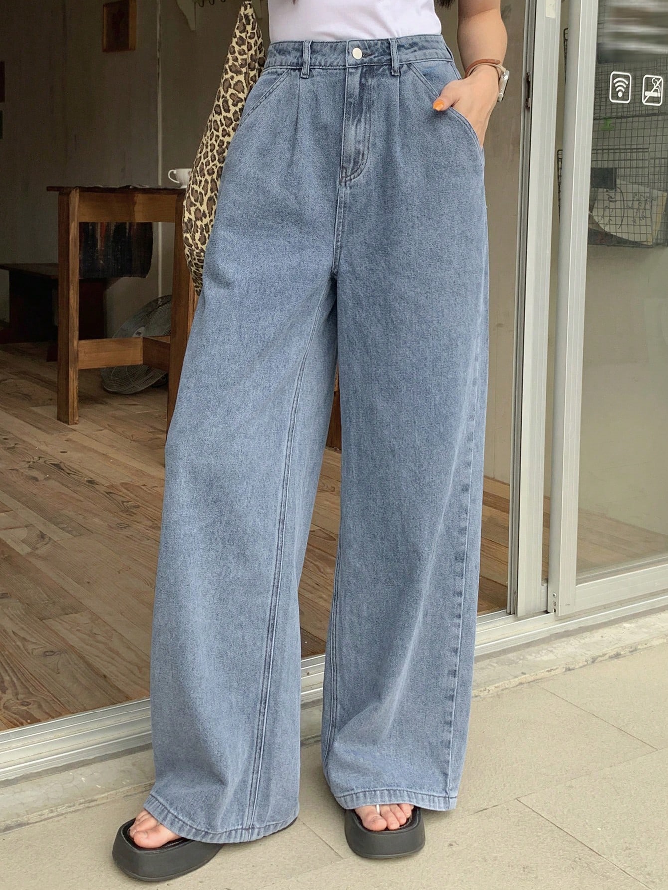 DAZY Jeans droits plissés décontractés amples pour femmes, vêtements de rentrée scolaire