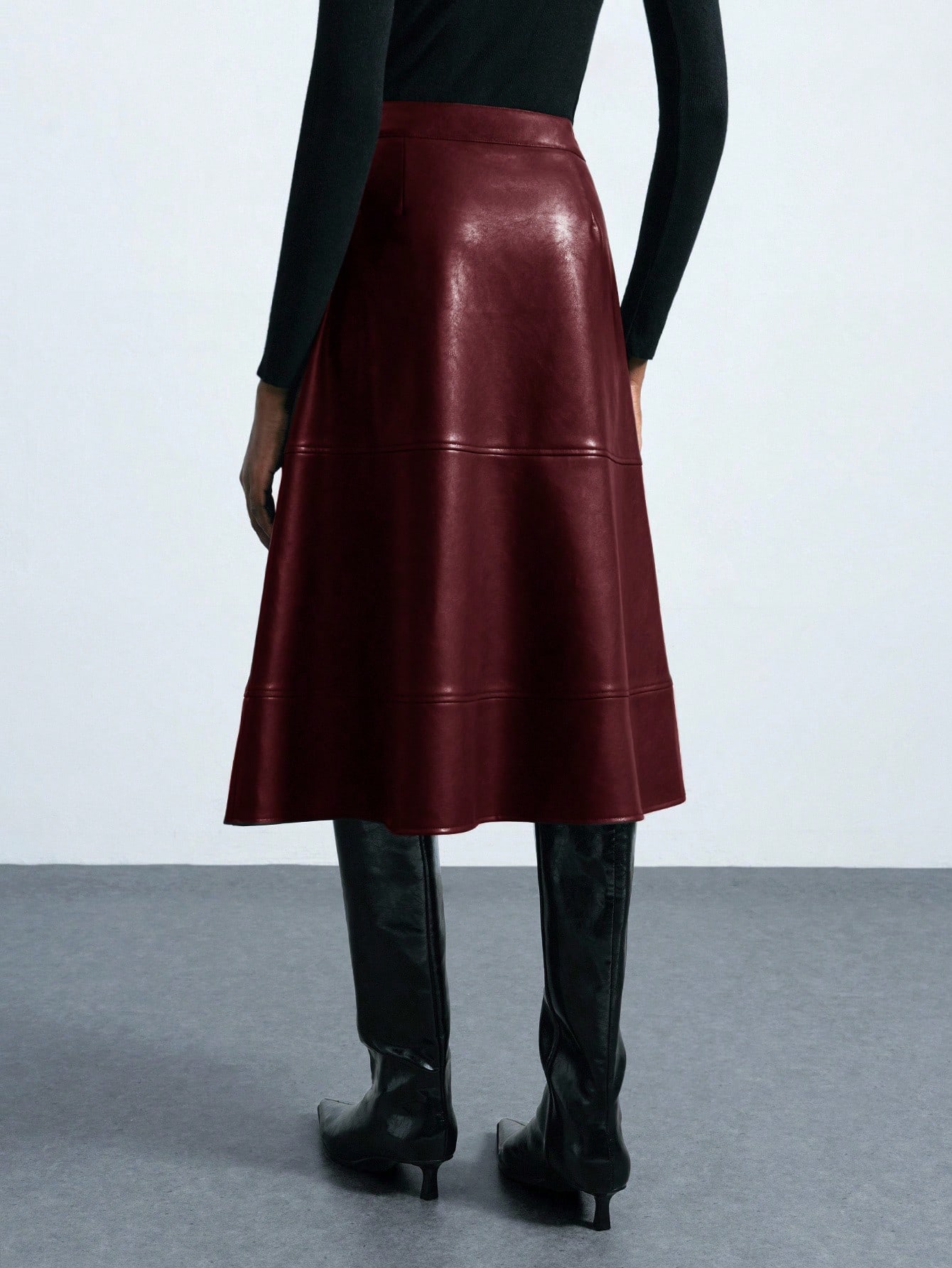 Maija 2026 Jupe midi design boucle en métal PU classique de début d'automne pour ville — vue 6