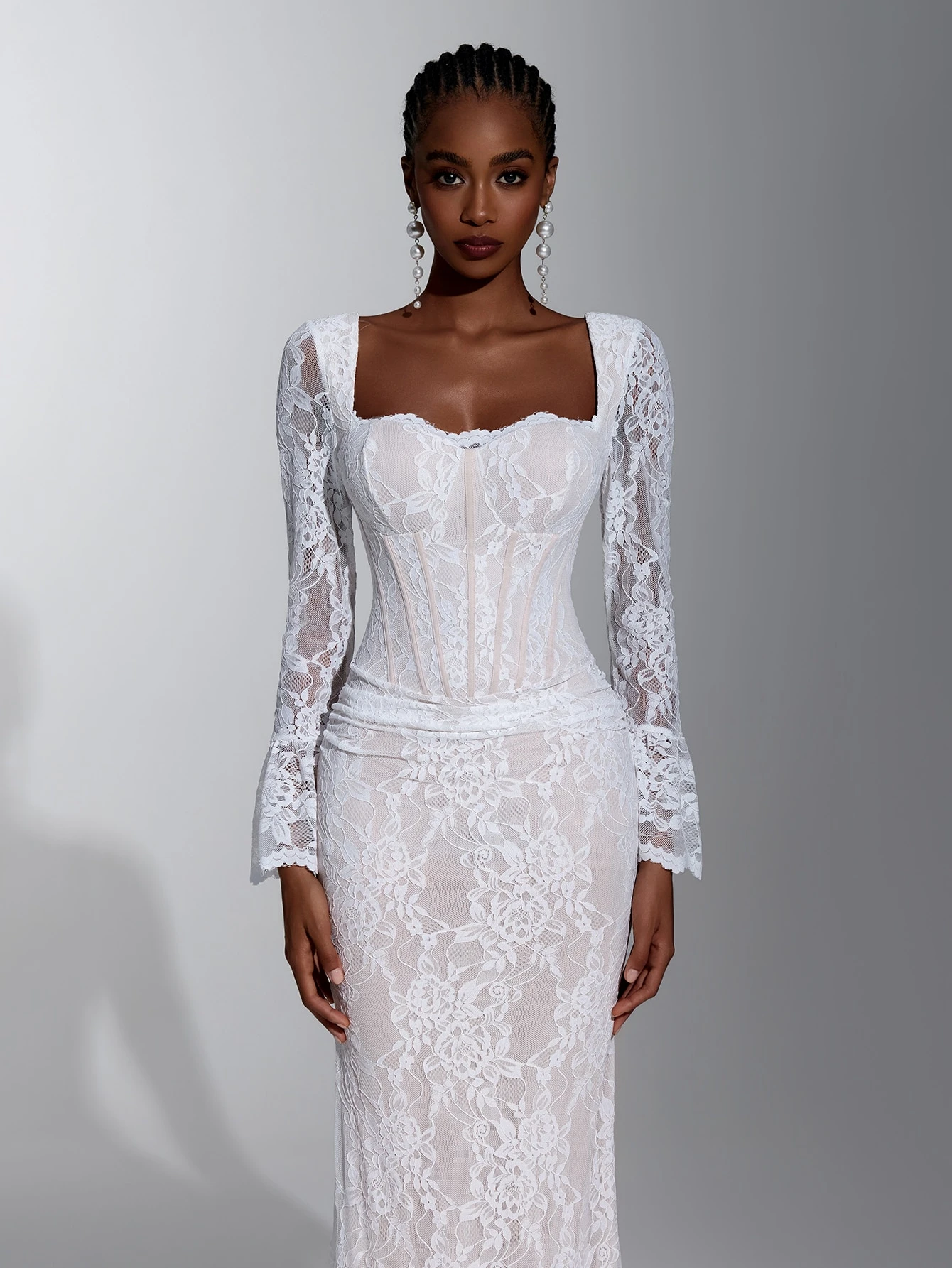 Elitara Robe de mariée élégante et chic pour dîner et fiançailles, en dentelle blanche — vue 3