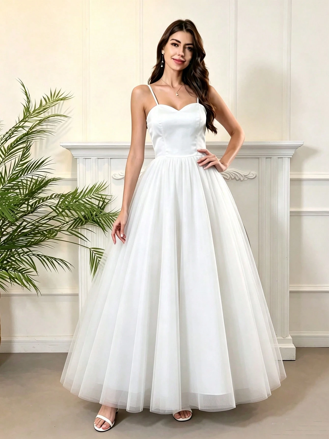 Robe de bal blanche élégante sans bretelles pour douche nuptiale, tissu de tulle long — vue 3