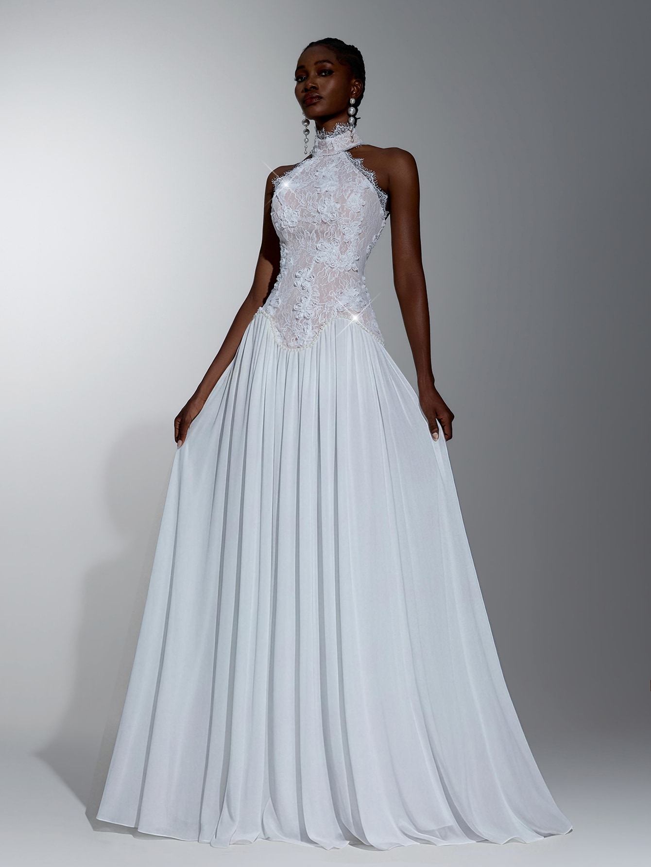 Elitara Robe de mariée élégante blanche avec sequins, dentelle et applique, col montant — vue 7