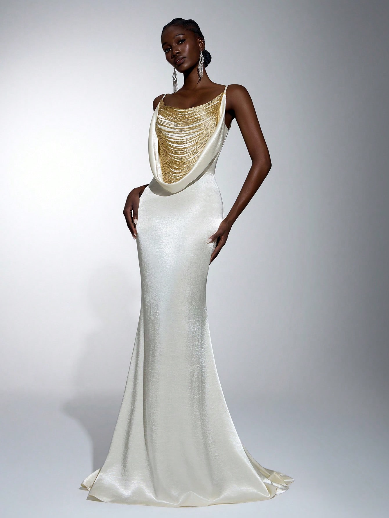 Elitara Robe de soirée élégante et romantique à la mode et décente, en satin abricot,