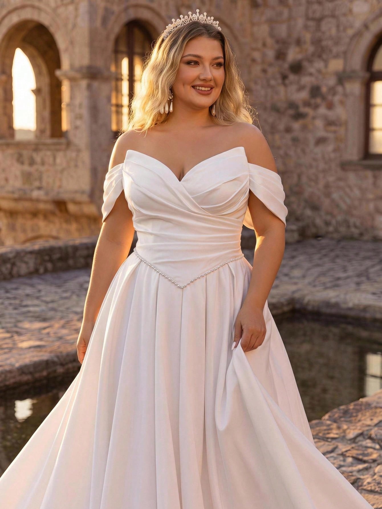 Glamrae Robe de mariée grande taille élégante et romantique style cour, col en V profond, — vue 3