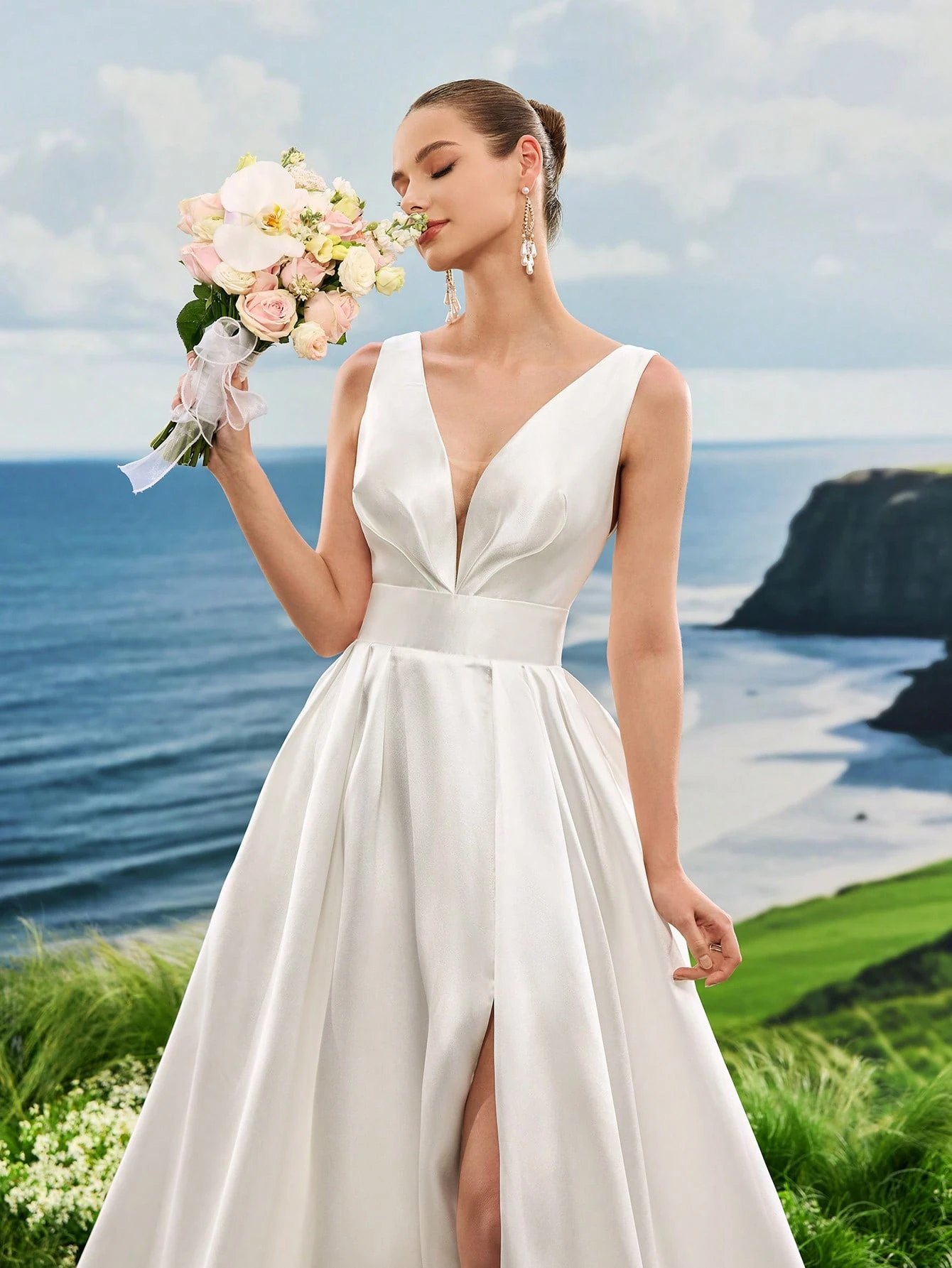 Col en V, Lacets, Satin, Fente Haute, Traîne, Robe Trapèze, Mariage à l'Église, Mariage — vue 3
