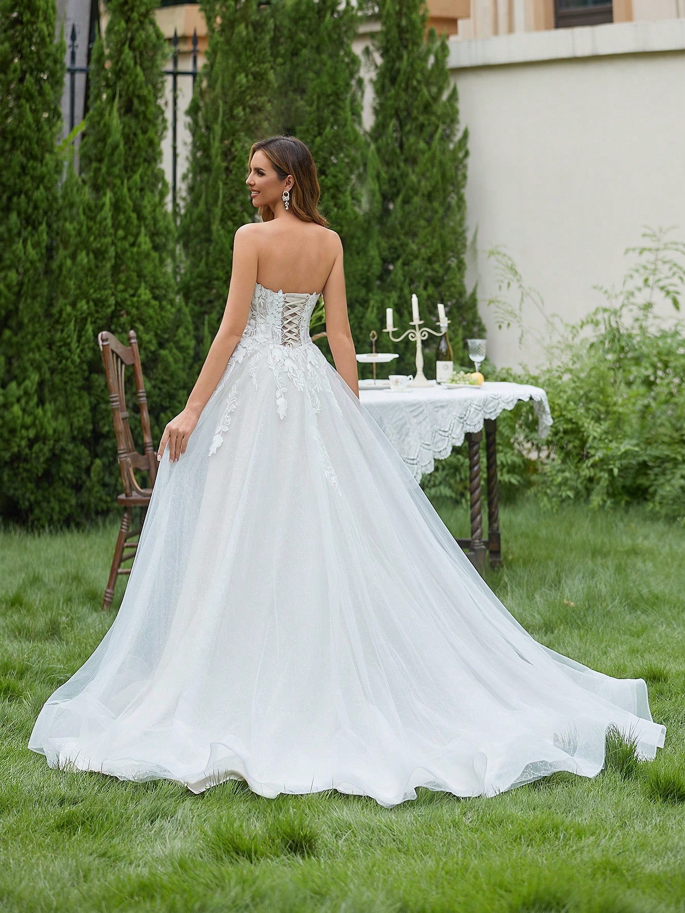 Elasola Robe de mariée en tulle à encolure dégagée avec broderie bicolore, robe de mariée — vue 2