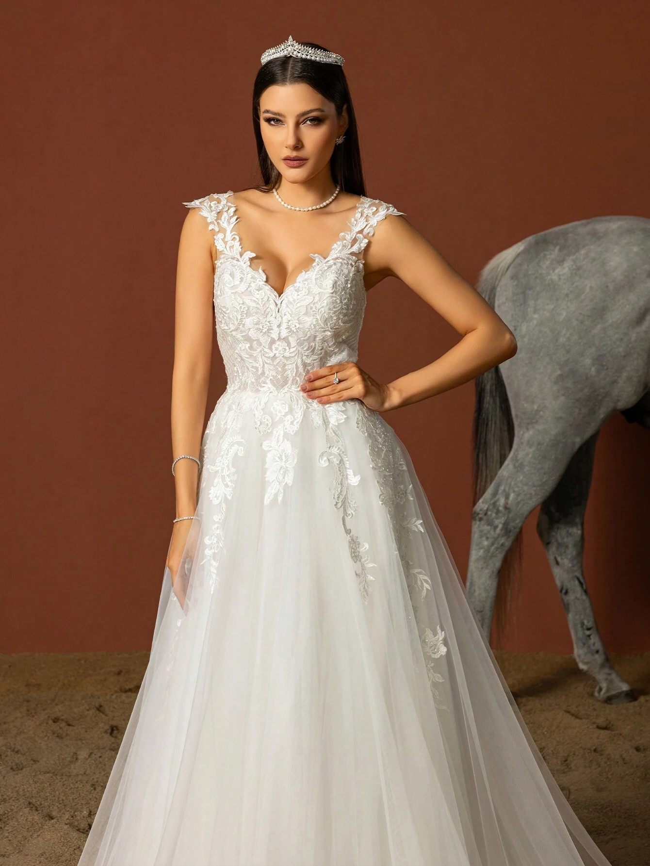 Elasola Robe de mariée blanche élégante de style bohème longue en forme de A, décorée — vue 8