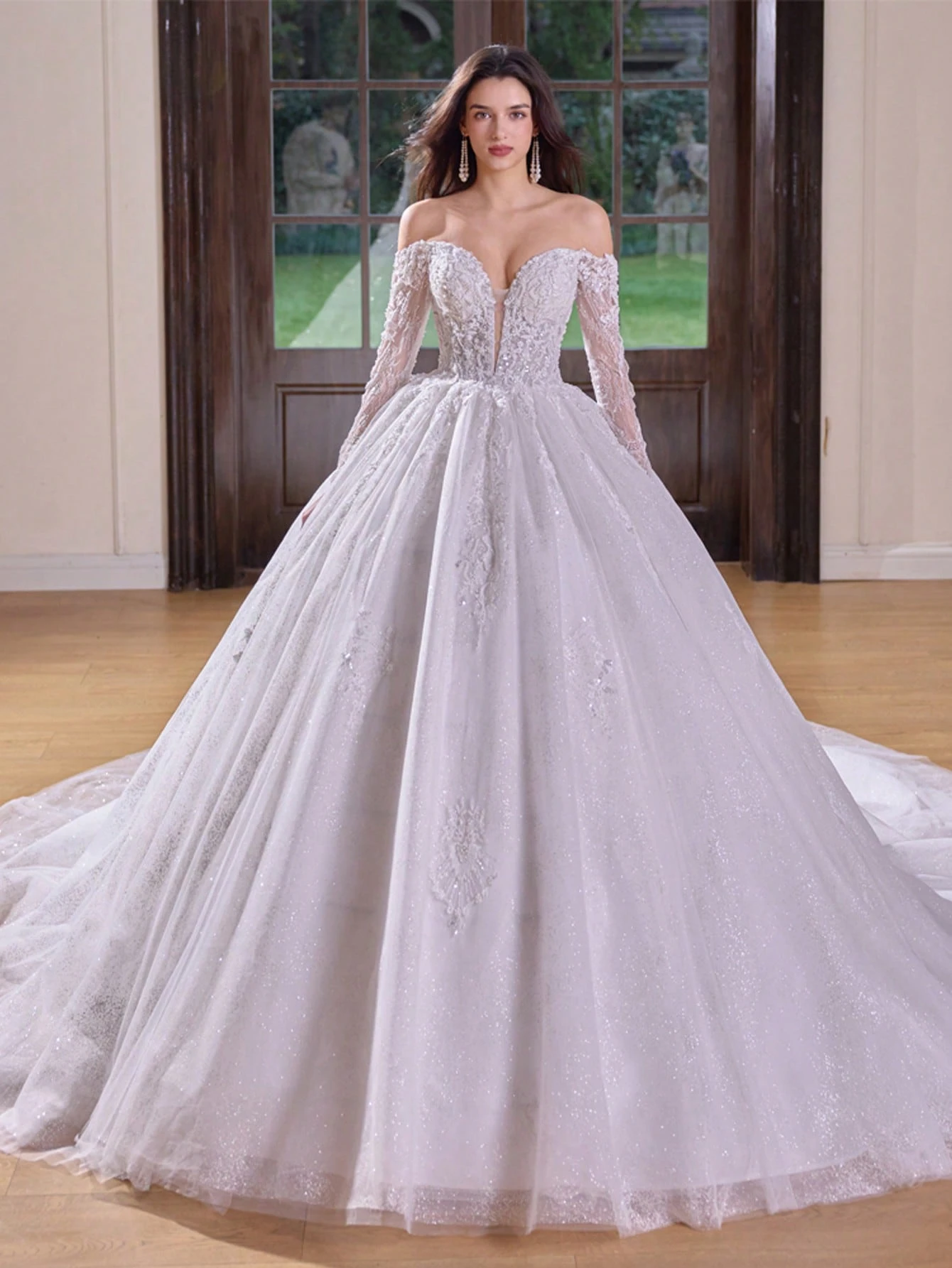 Robe de soirée longue élégante, robe de mariée à manches longues, col rond, tissu en — vue 3