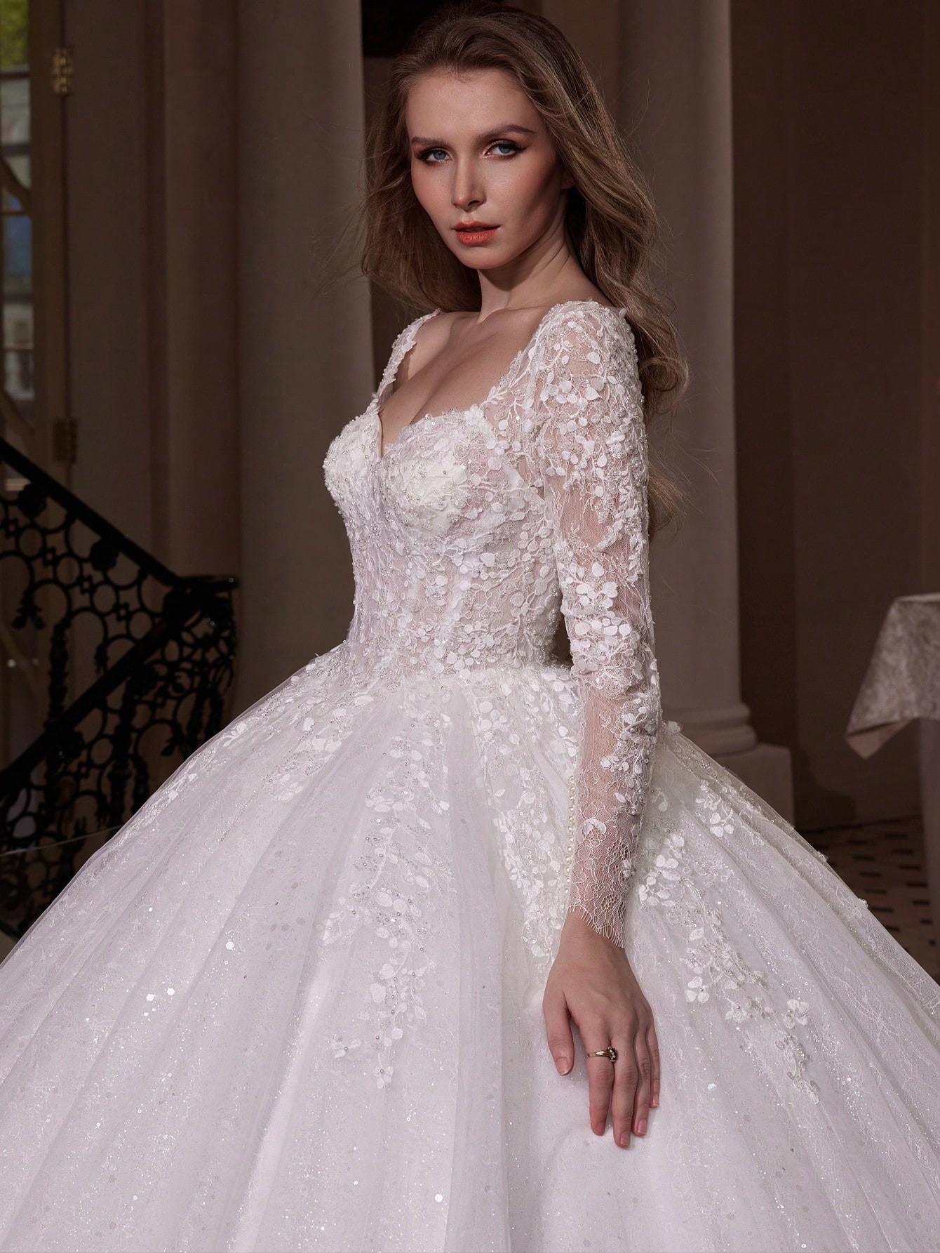 Elasola Robe de soirée longue élégante, robe de mariée avec manches longues, col rond, — vue 6