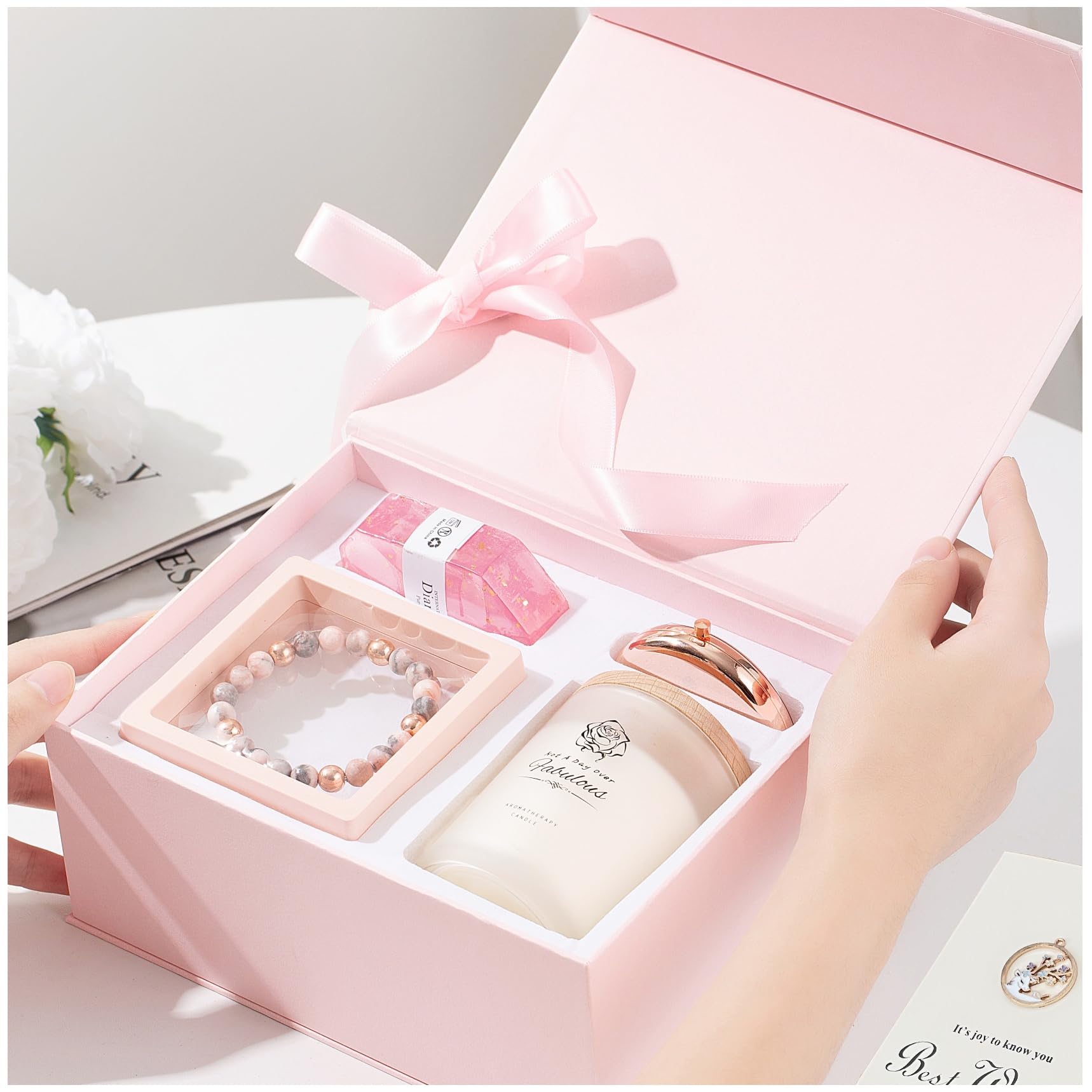 Coffret Cadeau Luxe pour Femme - Bougie Parfumée 350g, Bracelet Lave & Jaspe, Savon Rose
