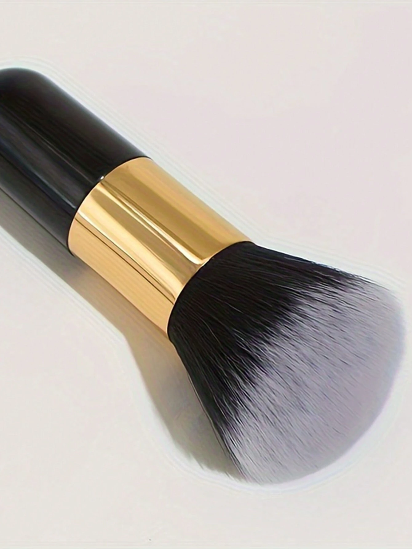 Pinceau de maquillage grande taille, pinceau multifonctionnel pour fond de teint, fard à — vue 6