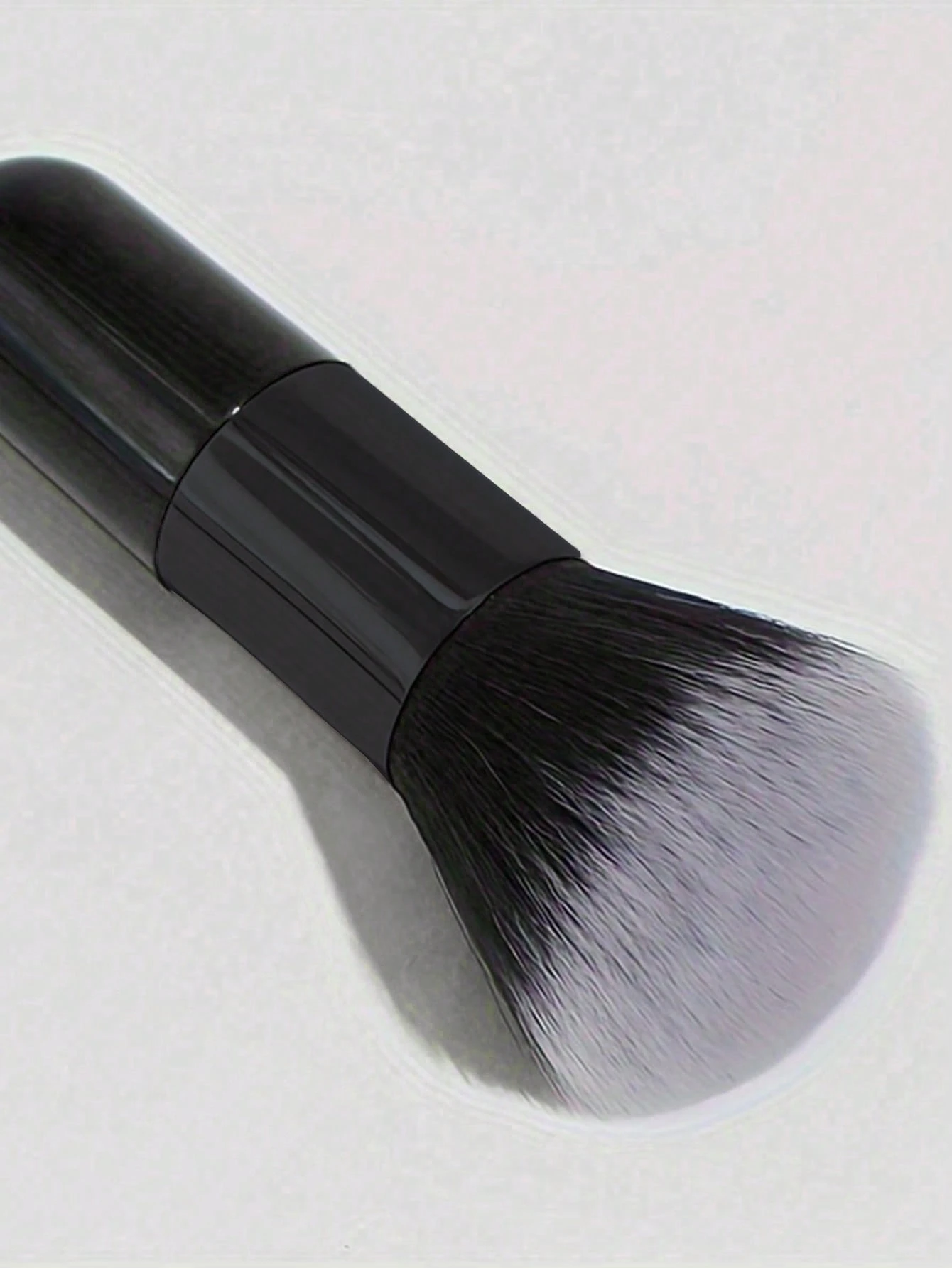 Pinceau de maquillage grande taille, pinceau multifonctionnel pour fond de teint, fard à — vue 10