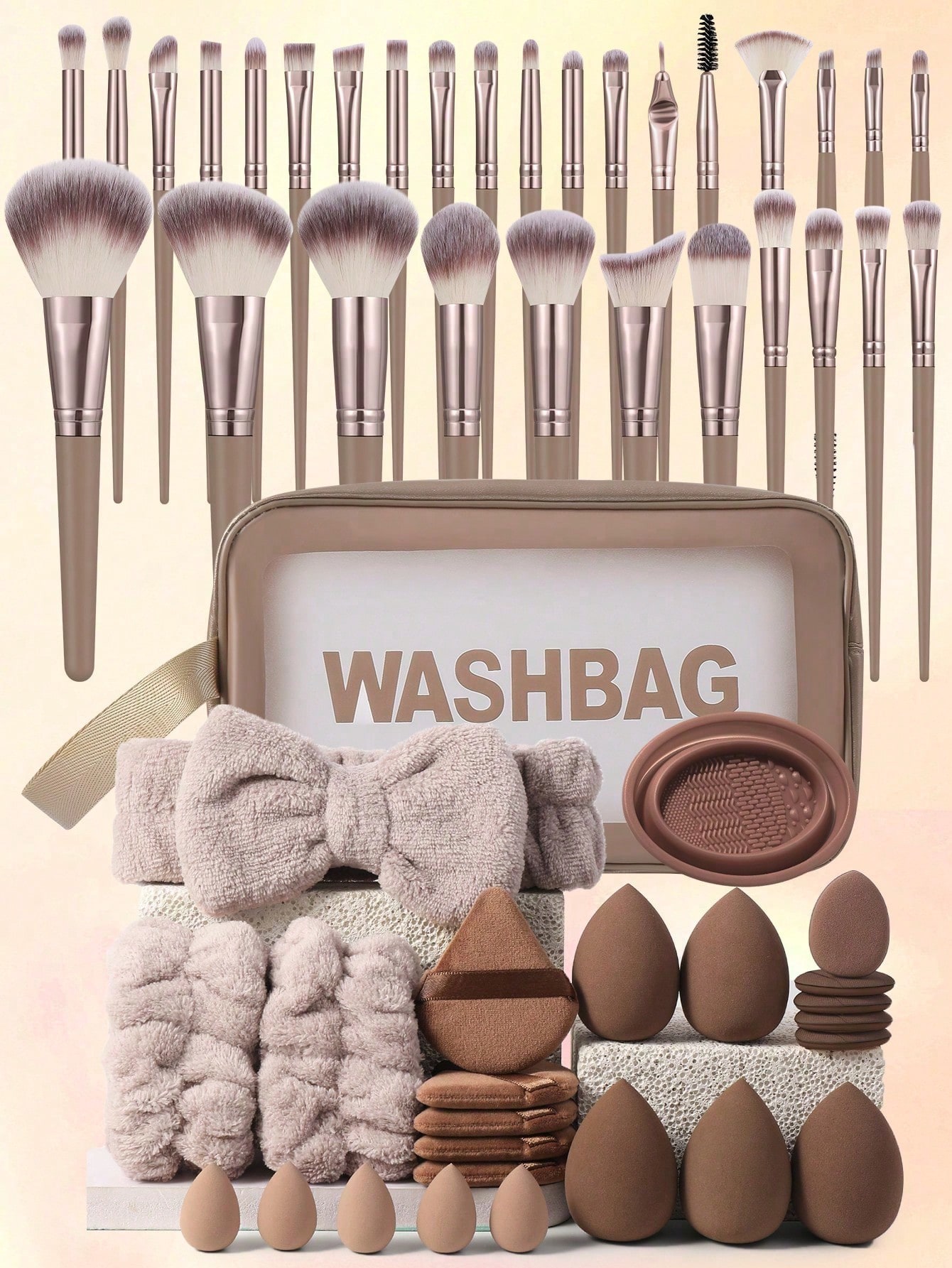 Pinceaux de maquillage, pinceau à ombre à paupières, pinceau à sourcils, pinceau à fond — vue 12